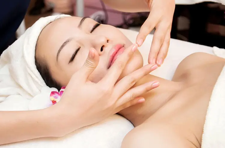 Bí quyết làn da sáng mịn: Công nghệ trẻ hóa da không phẫu thuật tại spa uy tín